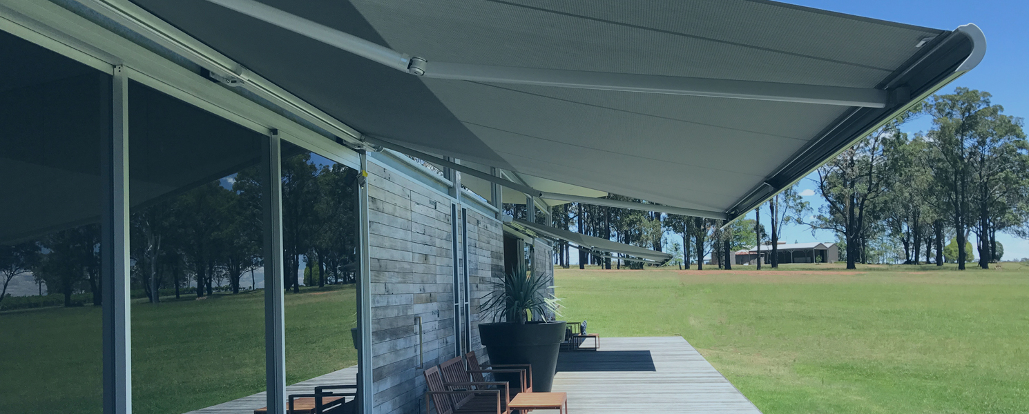 Retractable Awnings in Dubai