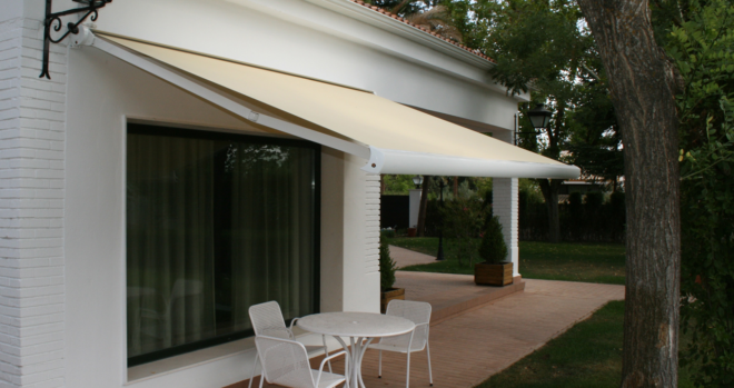 Awning Suppliers in Dubai