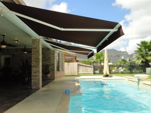 Awning in Dubai